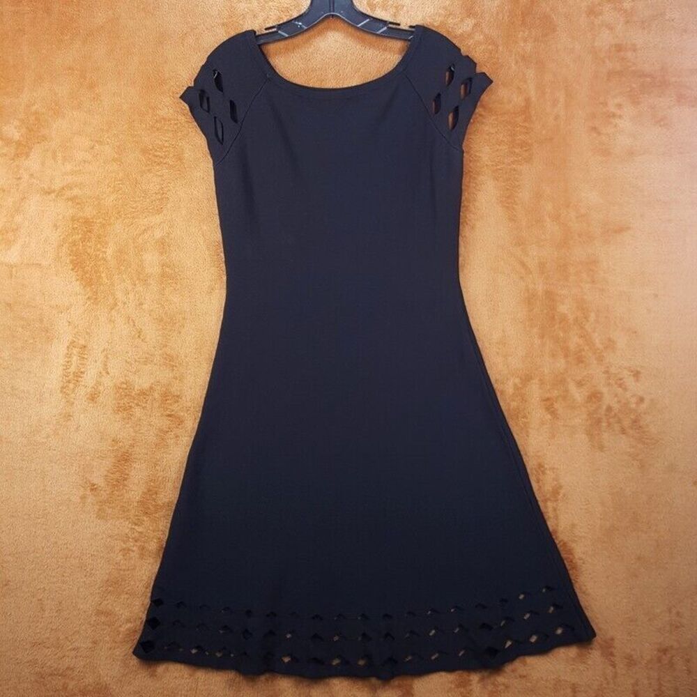 SHOSHANNA Womens Dress Medium Black Pullover Fit Flare Cut Out Cap Sleeve LBD - Picture 5 of 9